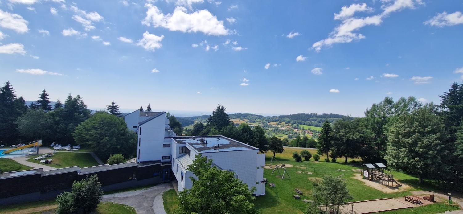Pools, Sauna Und Balkon Mit Panoramablick Sankt Englmar Dış mekan fotoğraf